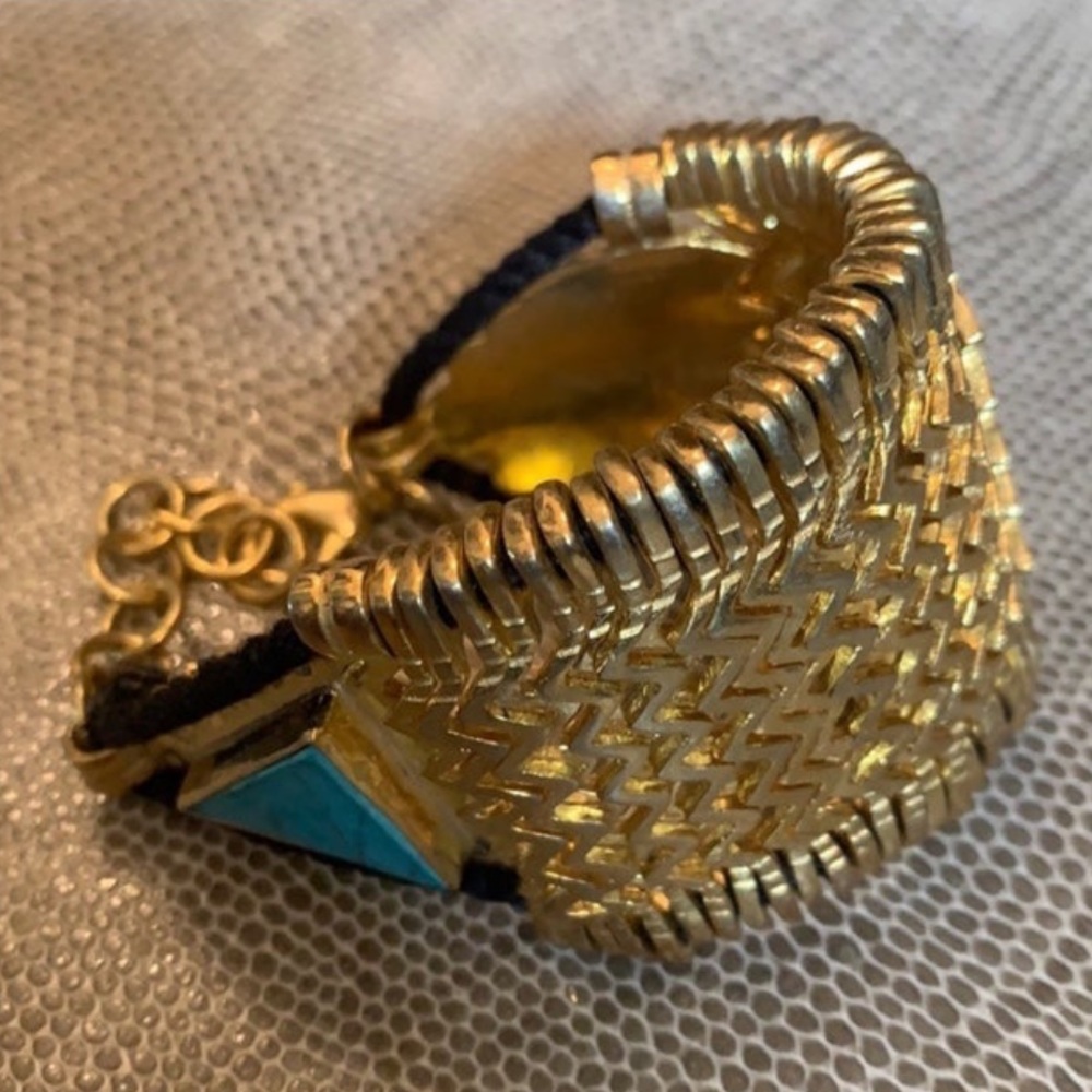 Gold, turquoise and black bracelet